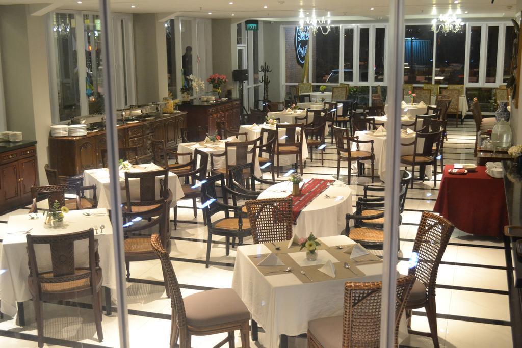 泗水丽莎酒店 外观 照片