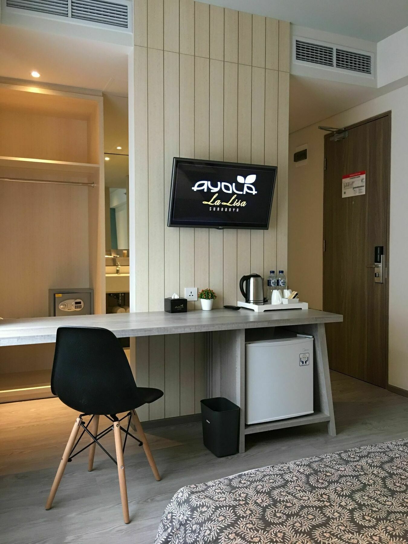 泗水丽莎酒店 外观 照片